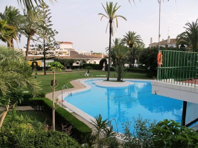 Apartment - Studio. • 40 m2 diaphanous d..