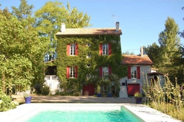 5 bedroom Country House For Sale: 16390..
