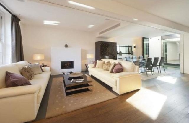 5 bed flat to rent in Wilton Pl..