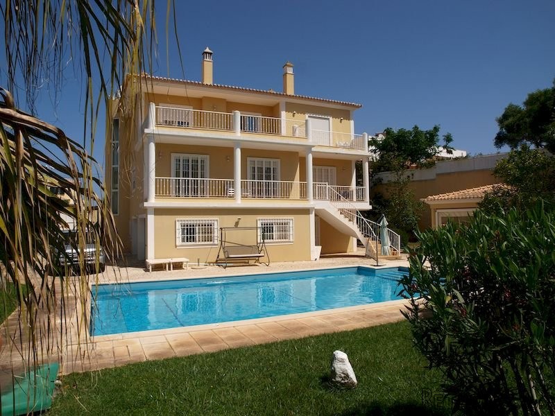 Buy Detached house T5 em Faro..