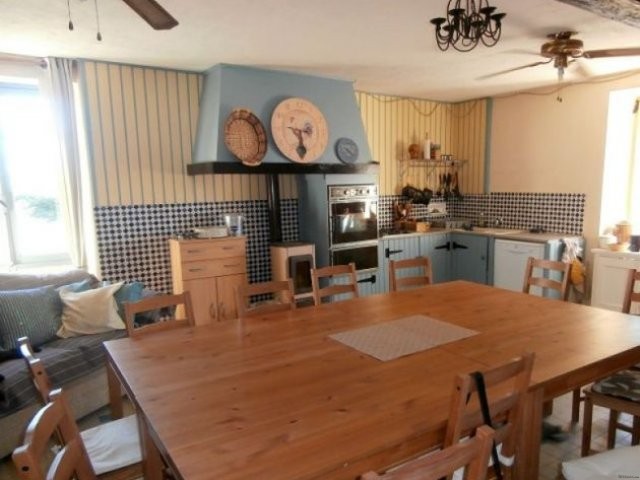 EC0382me Impressive, 4 Bed Stone House.. - 2