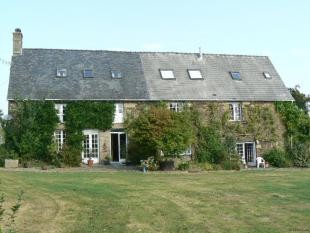 Country House with Guest Cottages - 2