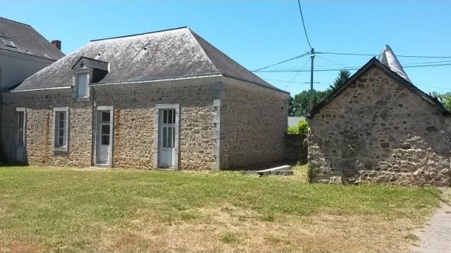 Former School House in Nice Village - 2