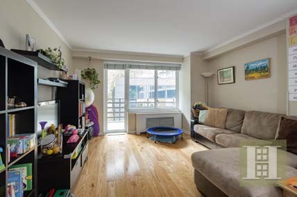 2 bedroom Apartment For Sale: 392..