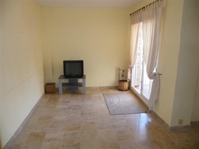 2 Bed Apartment for sale in Riviera Del..