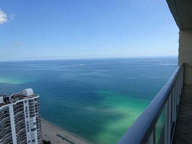 16699 COLLINS AV, 4107, Sunny Isles..