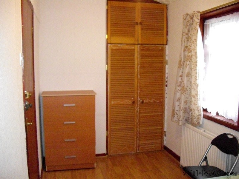 Double room, Zone 3, Blackhorse rd - 2