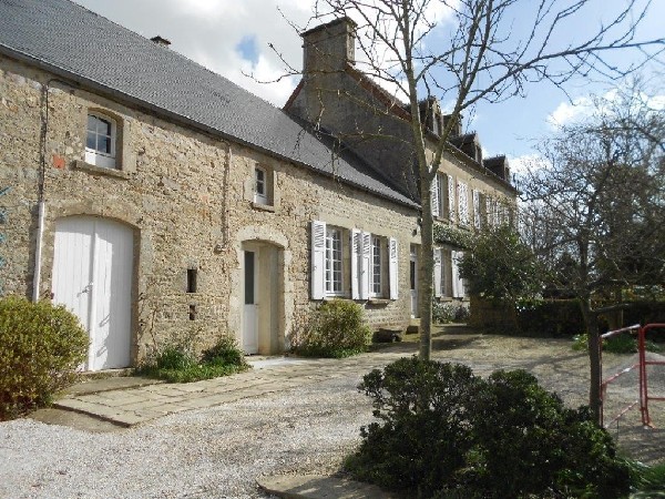 Manor House Near the Coast - 2