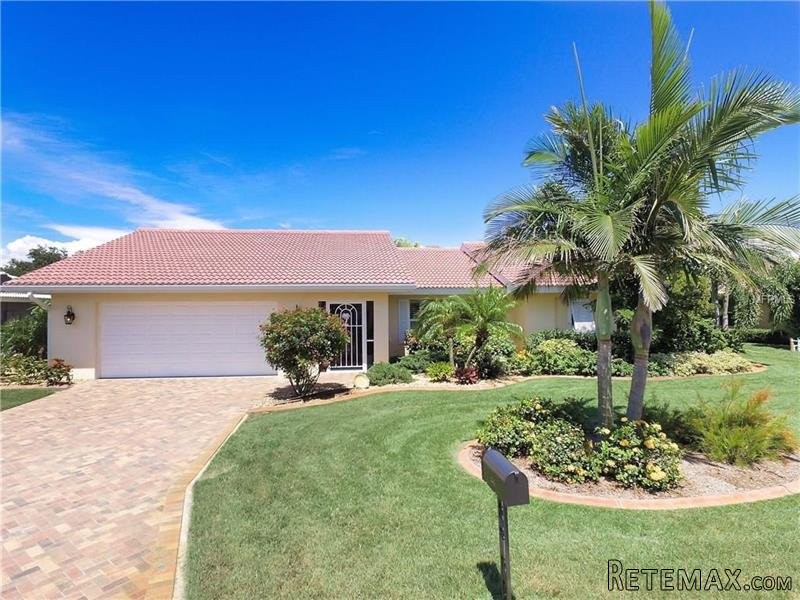 3 bedroom House For Sale: 355 Ardenwood..