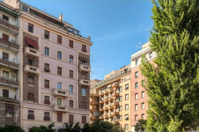 4 Bedrooms - Apartment - For Sale