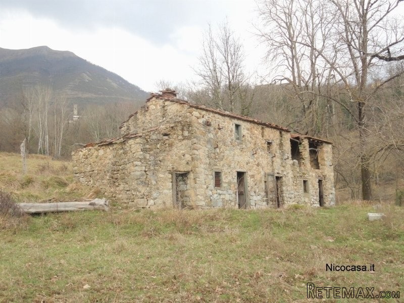 Country/farmhouse - For Sale - - EUR..