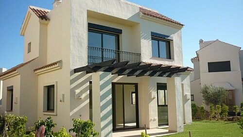 Huge Reduction - Was 550.000€ NOW..