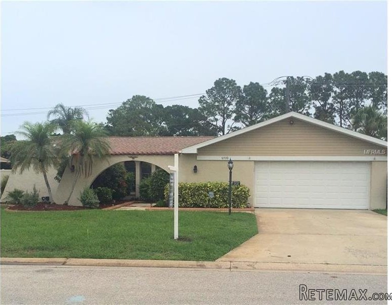 3 bedroom House For Sale: 6920 4th..