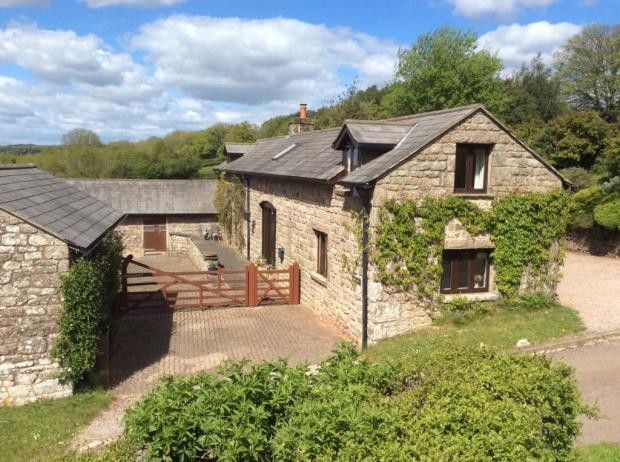 Oak Lodge, Trellech Cross, Trelleck..
