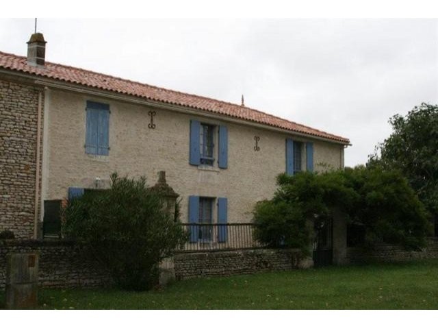 6 bedroom Character For Sale: 85400.. - 2