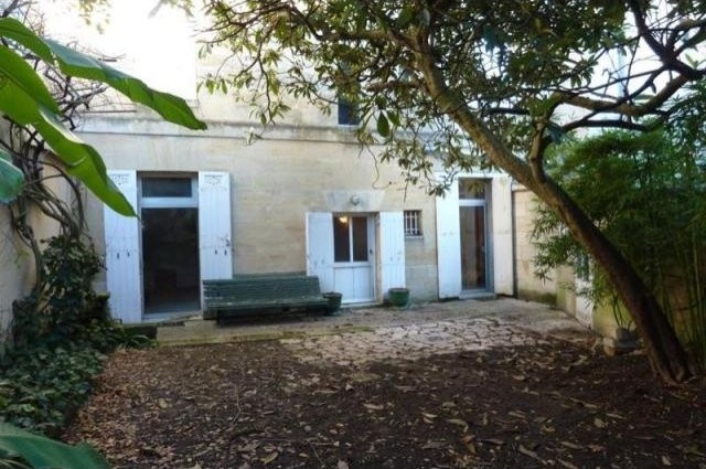 6 bedroom Town House For Sale: 33000.. - 2
