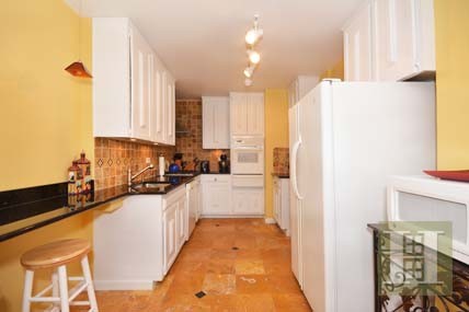 1 bedroom Apartment For Sale: LUXURY.. - 2