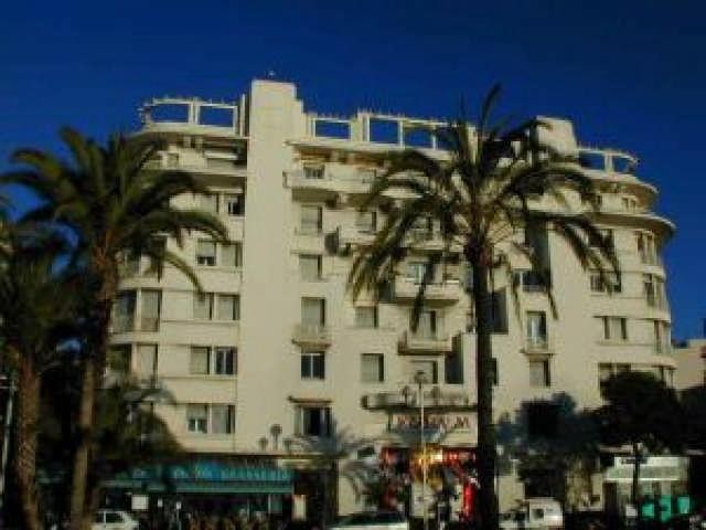 Beautiful sea view three bed apartment.. - 2
