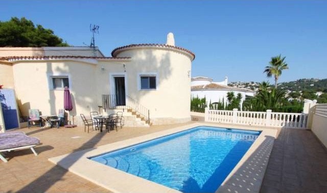 Semi-Detached Villa with Pool in San..