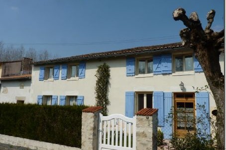 Stone House For Sale St Jean D Angely - 2