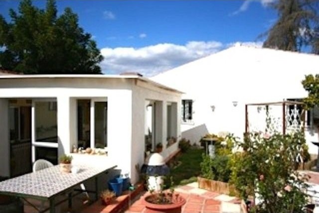 Villa - Private Villa WALKING DISTANCE.. - 2