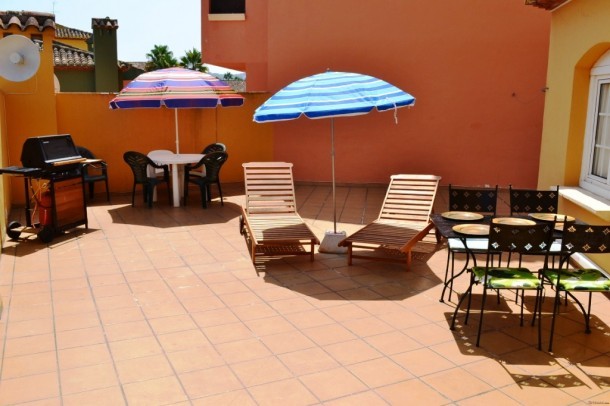Delightful apartment central Javea..