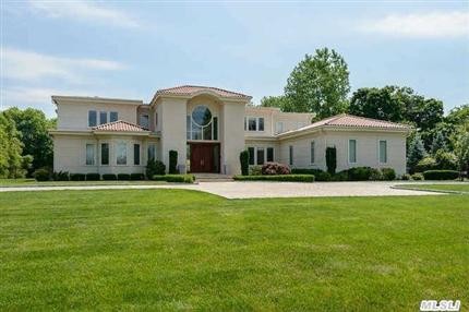 Upper Brookville, NY, 11545