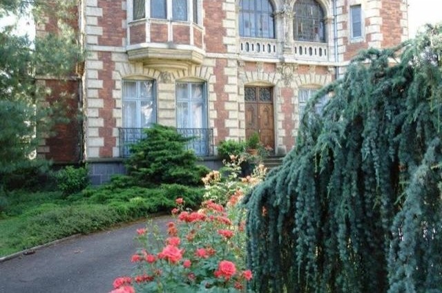 8 bedroom Character For Sale: 63400.. - 2