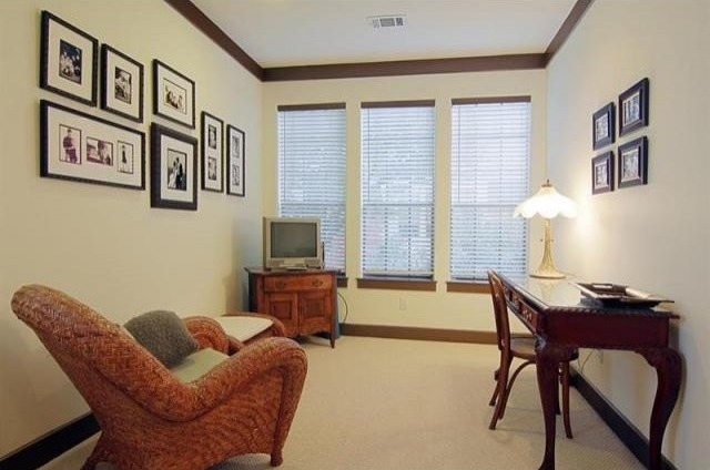 3 bedroom Apartment For Sale: 2009.. - 2