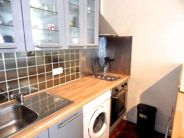 Bargain Property next to Victor Hugo - 2
