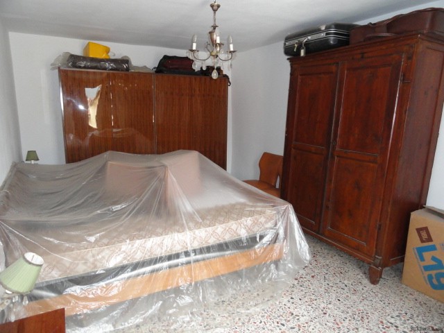Village/town House - For Sale - Bagni..