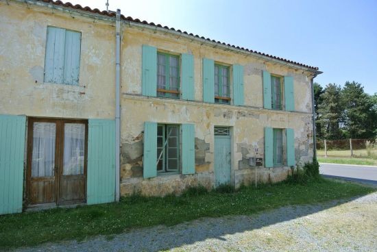 House - Poitou-Charentes - For Sale