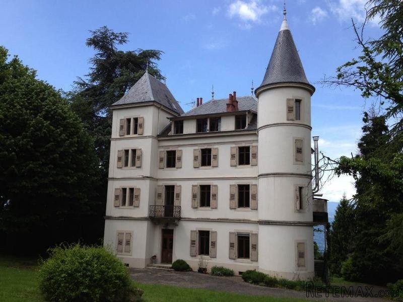 5 Bedroom Castle For Sale In..