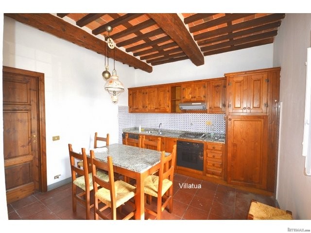 Country/farmhouse - For Sale - East of.. - 2
