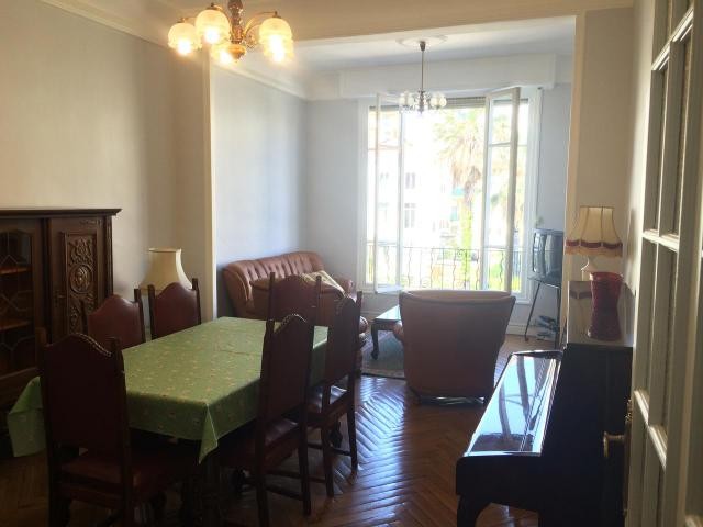 Spacious two bed in Fleurs - 2