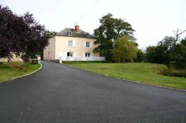 4 bedroom Character For Sale: 86100 15..