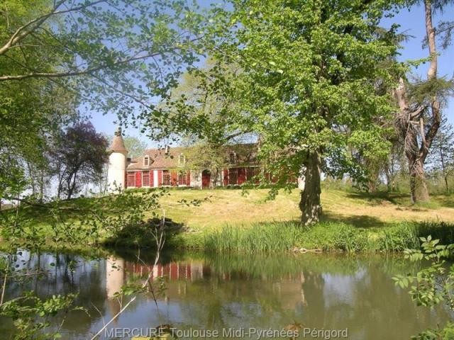 6 bedroom Castle For Sale: 24560.. - 2