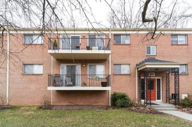2 bedroom Apartment For Sale: 10607.. - 2