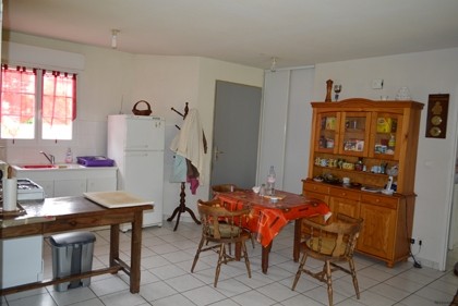 Modern Ruffec property - 2