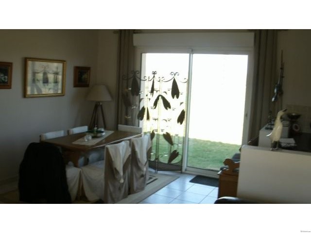 Recent single storey house - 2
