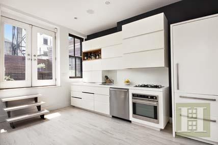 2 bedroom Penthouse For Sale: MODERN.. - 2