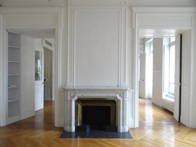 3 bedroom Flat For Sale: 69002 LYON