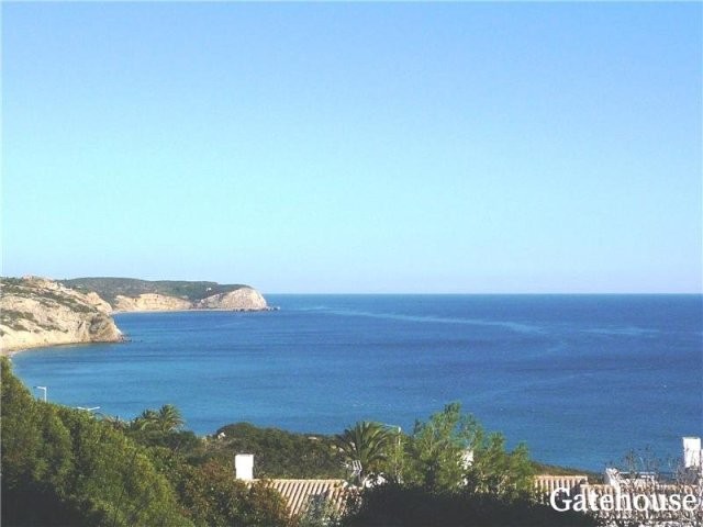 Reduced Building Plot With Sea Views..