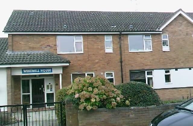 1 bedroom Flat to rent at Windmill..