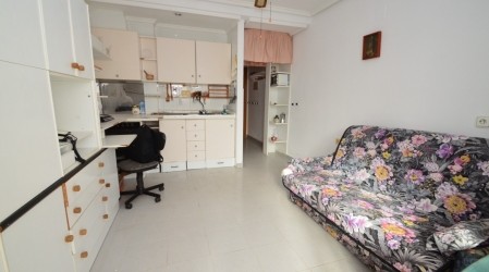 Resale · Apartment · Spain · Costa Bl..