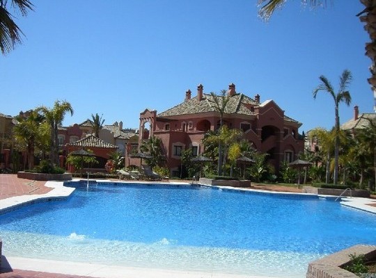 Luxury apartment next to Puerto Banus..