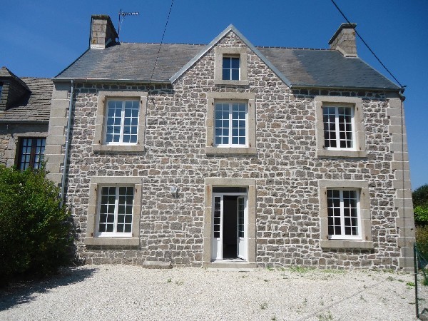 Two Houses, Coastal Location