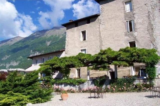 15 bedroom Character For Sale: 73460.. - 2