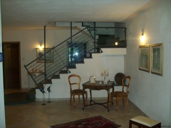 Villa - For Sale - East of Lucca &..