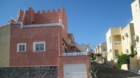 Resale · Townhouse · Spain · Costa Bl..